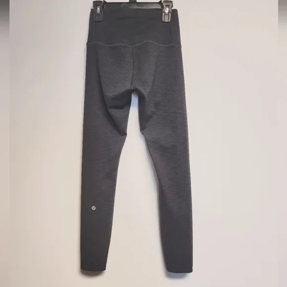 Wunder Train High-Rise Tight  Size 4 - Picture 8 of 11